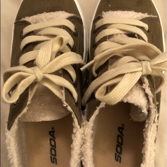 Soda brand sneakers - Picture 6 of 9